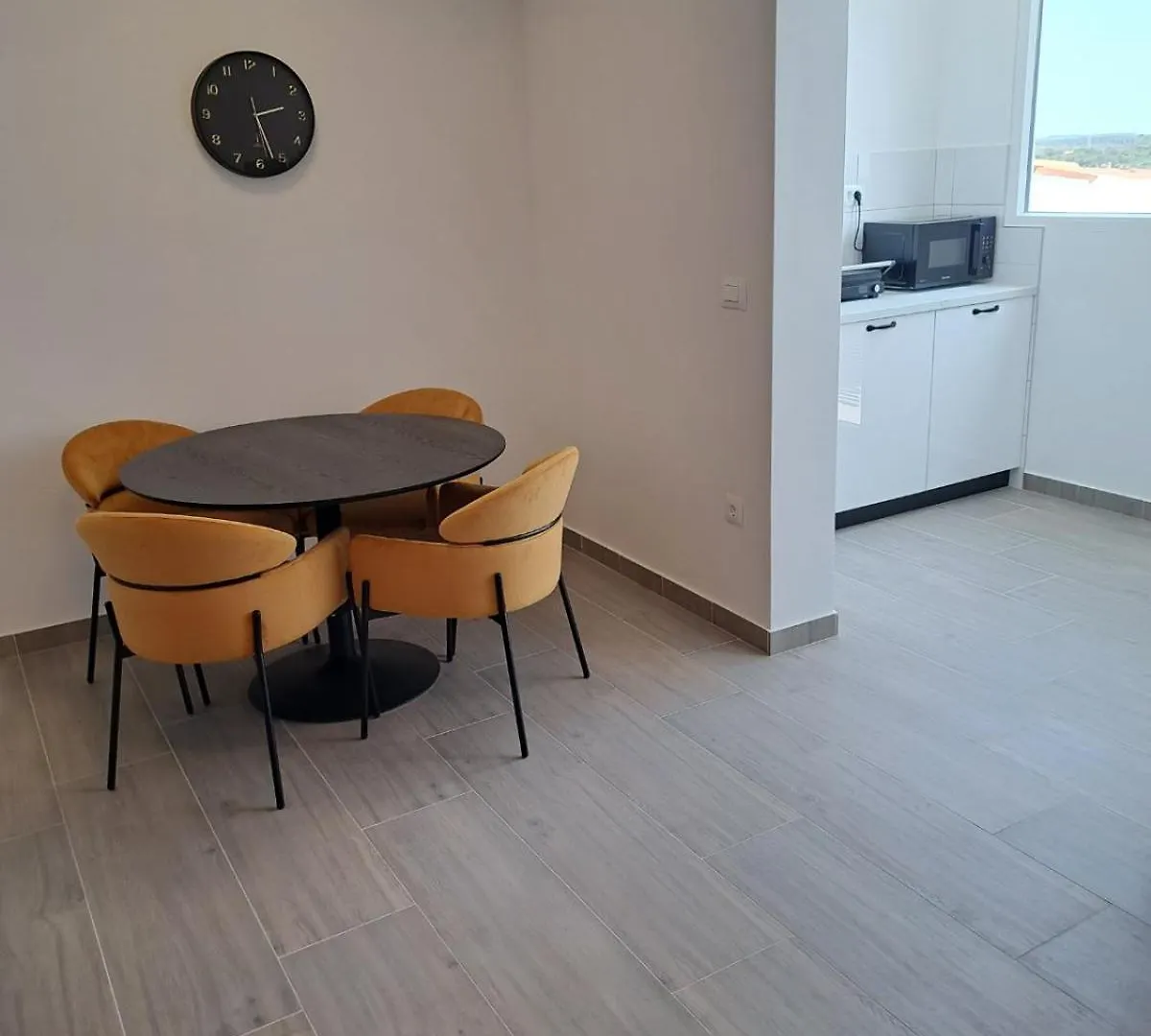 Apartman Suran - 普拉 公寓